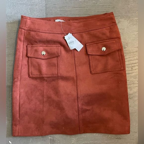 LOFT Dresses & Skirts - LOFT Tan/ Brown Faux Suede Skirt Size 0 NWT